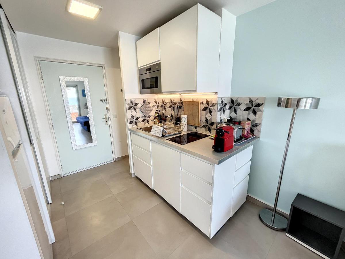 Studio With Beautiful Sea View And Direct Beach Access Cannes Exterior photo